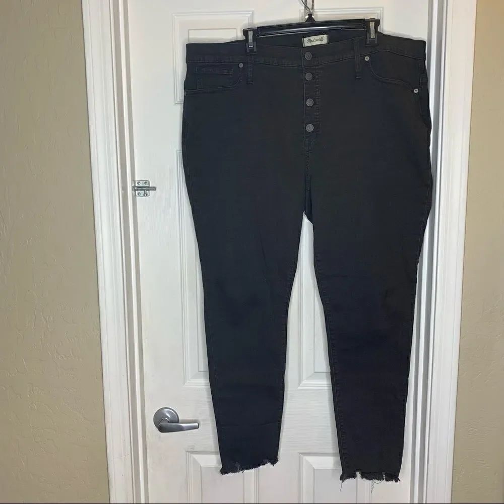 Madewell 9” Mid-Rise Skinny Jeans Button Fly Black Size 36